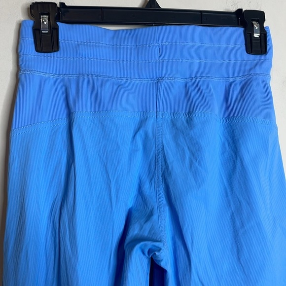 Lululemon | Women’s Dance Studio Jogger Pants in Blue Nile Size 2 - Picture 6 of 8